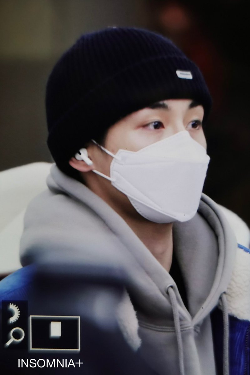 INSOMNIAPLUS's tweet photo. 210124 GMP

#董思成  #WINWIN  #윈윈 https://t.co/gin3chIbrt