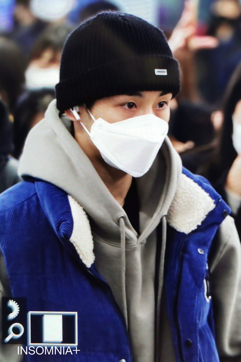 INSOMNIAPLUS's tweet photo. 210124 GMP

#董思成  #WINWIN  #윈윈 https://t.co/gin3chIbrt