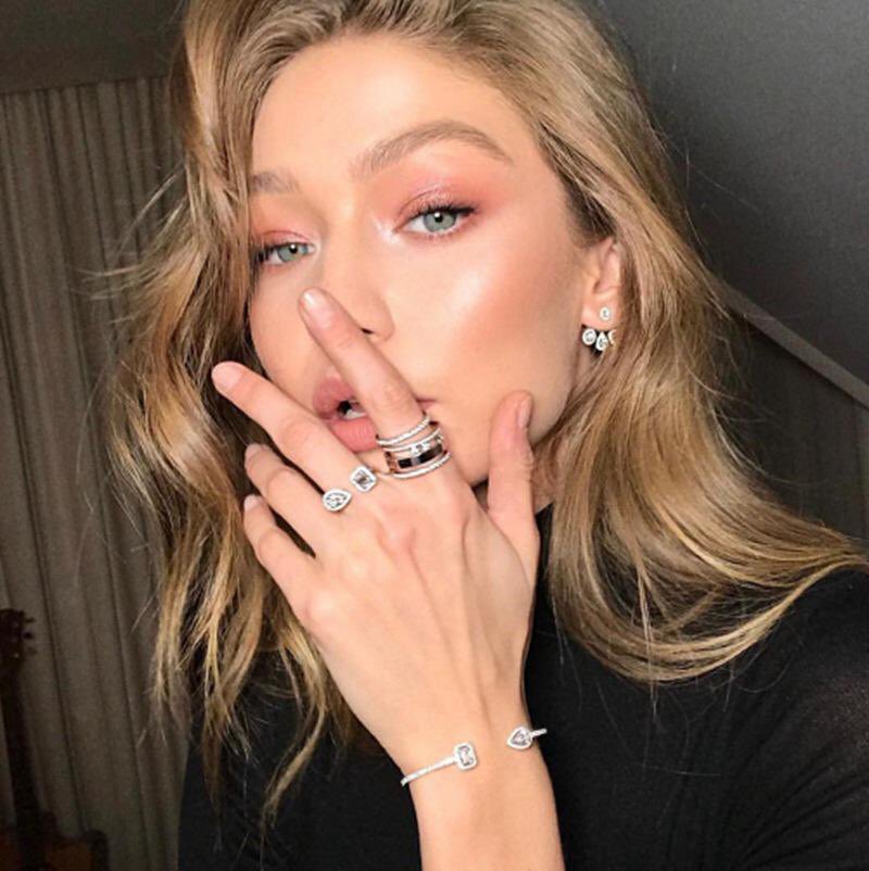 ‘MARIAM’ silver setNecklace: 5,000Bracelet: 3,500Ring: 3,500Available as seen. Kindly send a dm to order