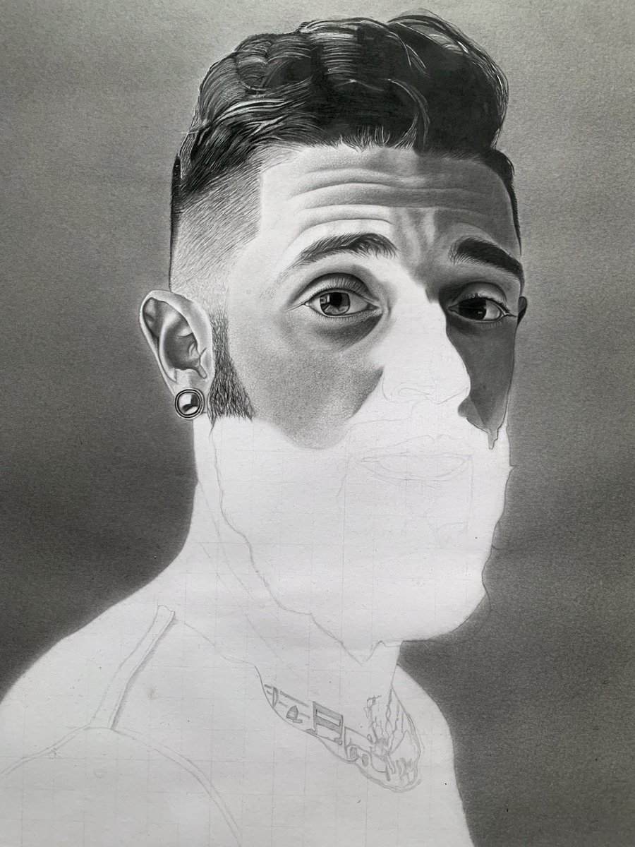 muetiyanosa's tweet photo. I am trying to convince this guy that his pencil works are really impressive. A retweet will go a long way to show that 🙏🏾
Artist is @Izr_ael https://t.co/pVe55m2HSA