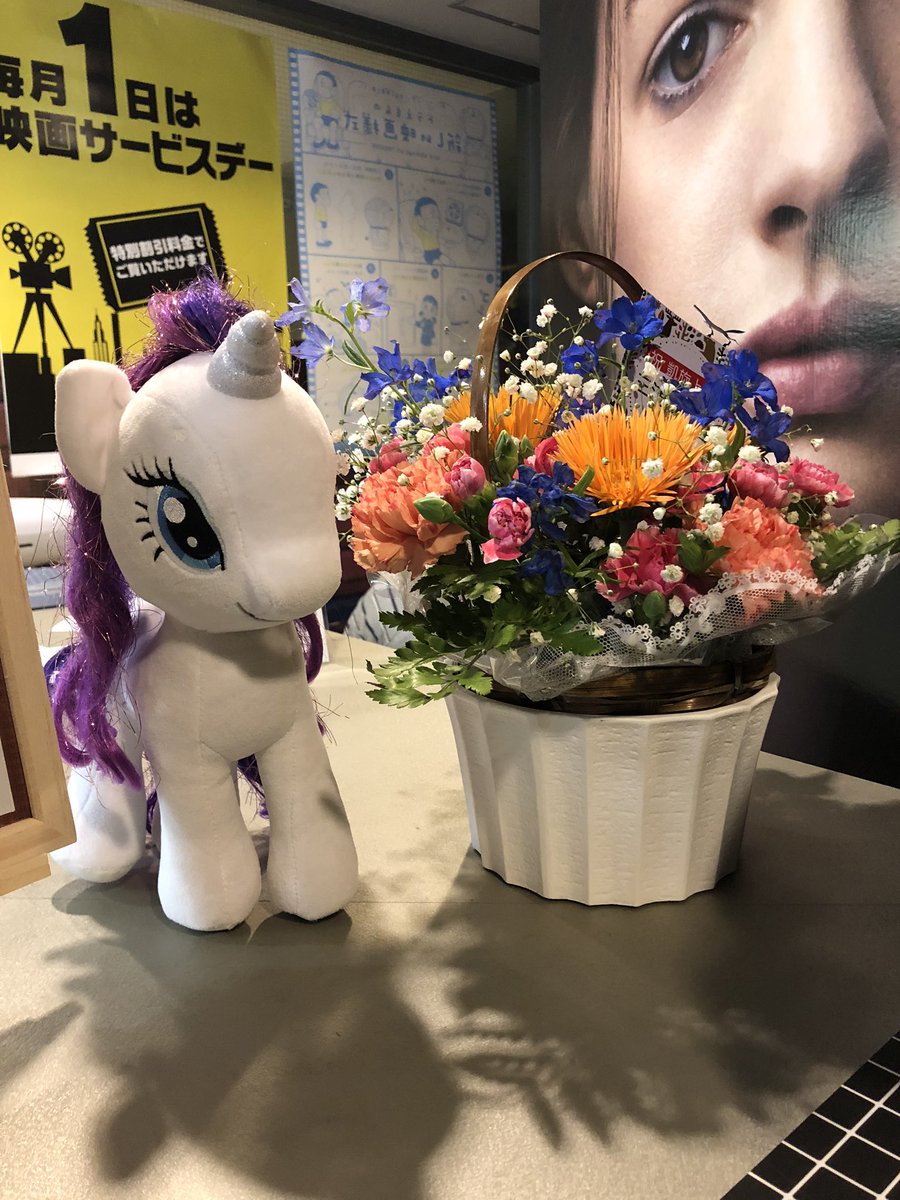 春馬くんへの黙祷で始まった舞台挨拶。会場にはサプライズで、春馬くん