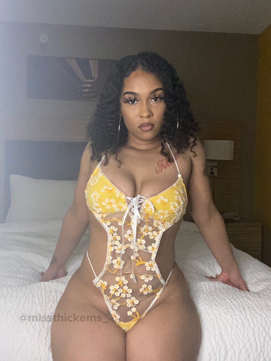 I love yellow now 💛😉 #yellowbone