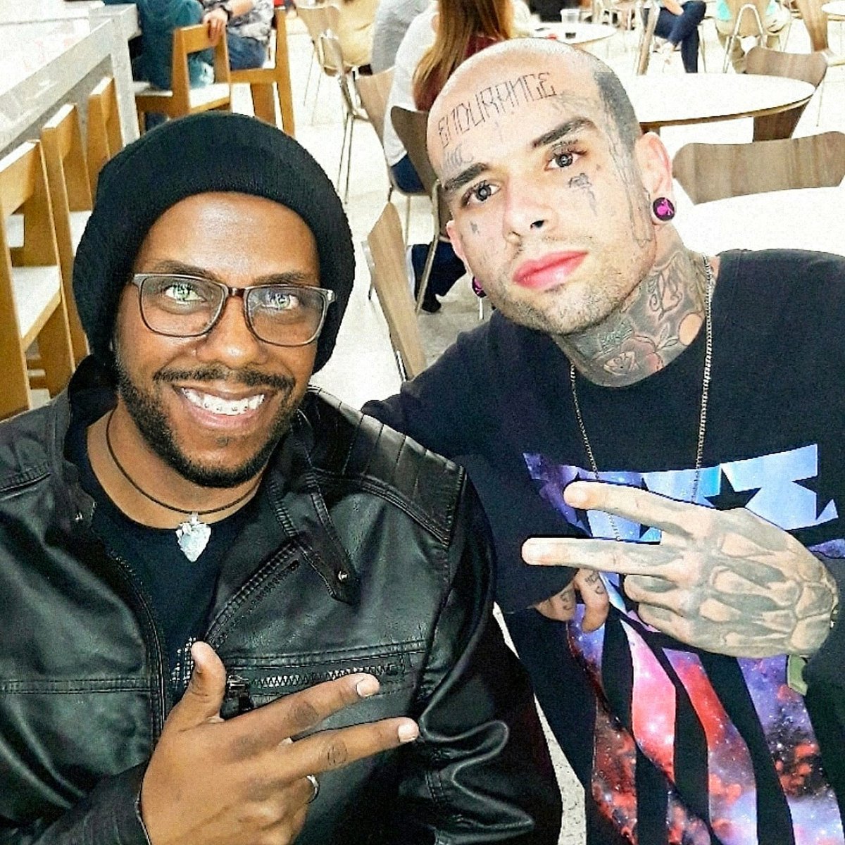 SamuelRowee's tweet image. #NewProfilePic