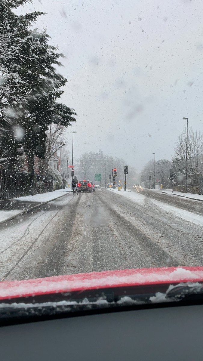 Chloee_Withers's tweet photo. A little bit of grit wouldn’t have gone a miss @wandbc https://t.co/D2qCYIkNsP