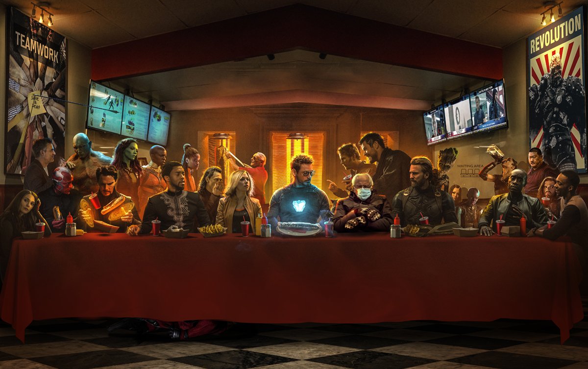 Bosslogic's tweet photo. The Last Shawarma #BernieSanders edition @RobertDowneyJr and @ChrisEvans be like "Who dis?" 😂 https://t.co/8L8rEeM0jJ