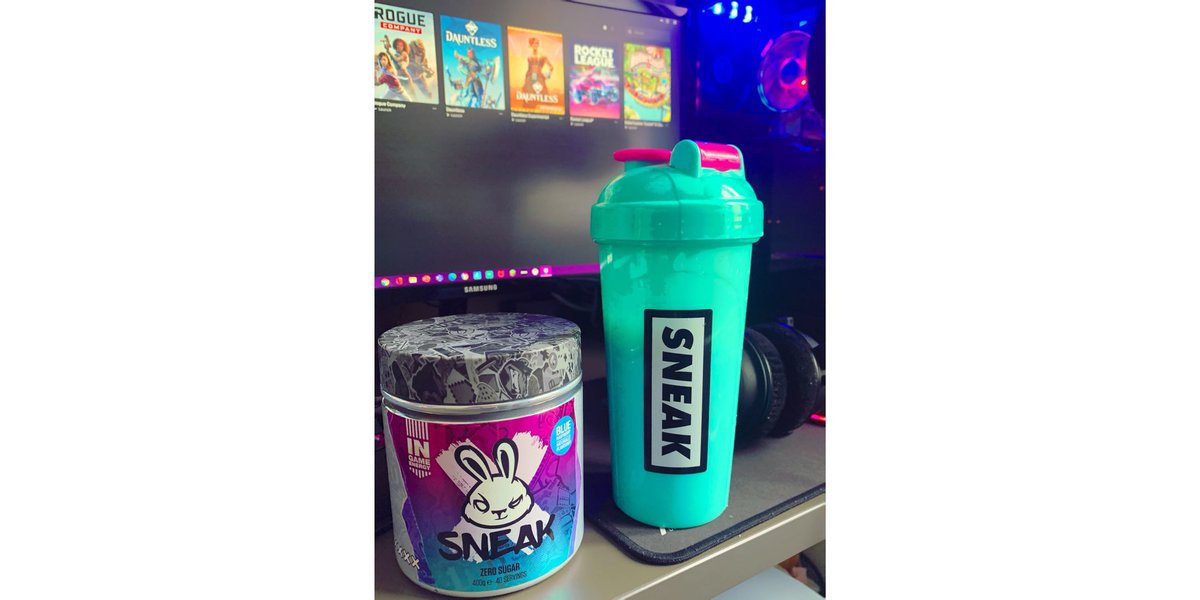 oakerz3's tweet photo. Energy to get me through the Fortnite dream-hack EU open! :)
Best energy supplement going!
#fortnite #fortnitedreamhack #dreamhack #fortnitetournament #tournament #sneak #bottle #energy #sneakenergy @SneakEnergy https://t.co/5RmBsguA0b