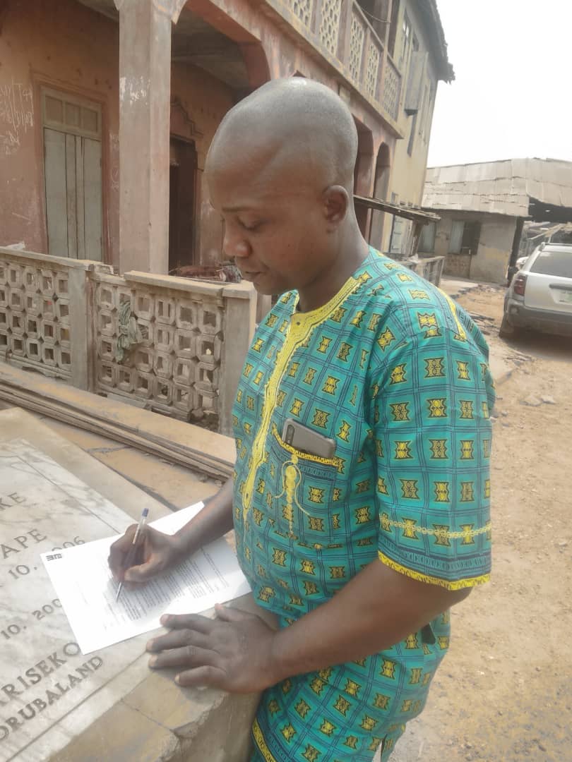 Foko is a unique community with strong leadership: this helped us to install this Permanent Handwashing Facility in the most accessible location. Our work with <a href="/WaterAidNigeria/">WaterAid Nigeria</a> focuses on preventing the spread of #COVID19 via awareness and provision of WASH failcities &amp; systems.
