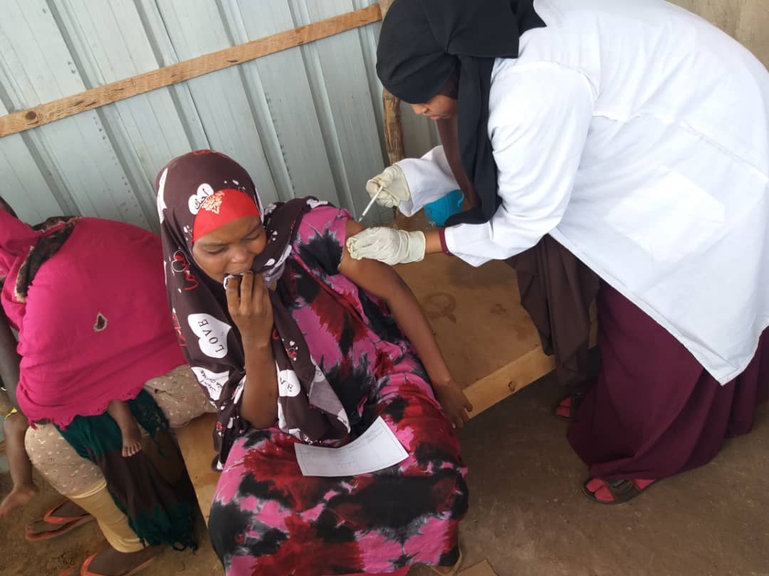 KaahRelief's tweet photo. Provision of emergency health services to emergency affected people in Afgoye and Wanlaweyn districts of Lower Shabelle region. https://t.co/0CtvSi5kFS
