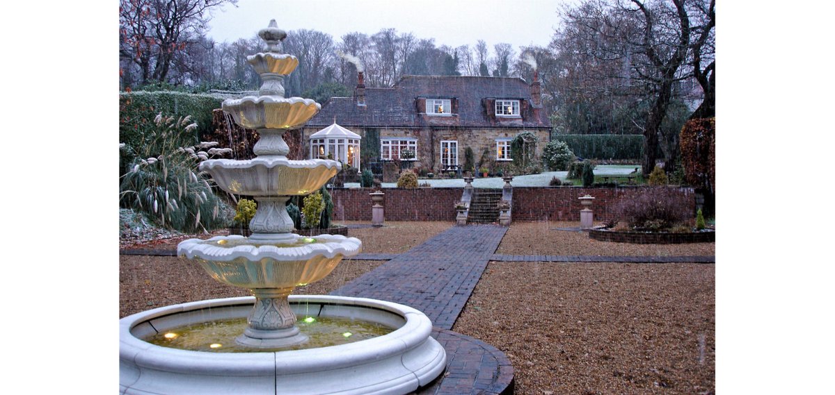 Toymaker2's tweet photo. It has just started to snow at my home and trying to settle, but its cosy by the fire!
#weekendvibes #wegotsnow #letitsnow #snow #winter #snowpics #weather #WeatherPics https://t.co/xl8rztu8RF