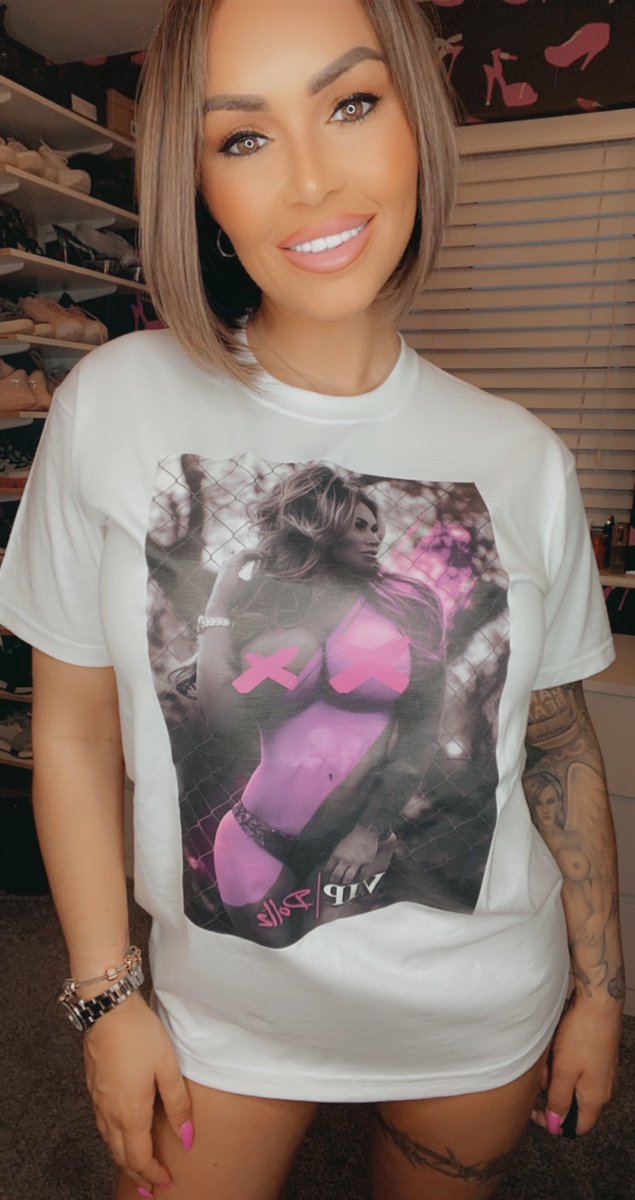 LadyGemmaMassey's tweet image. Excited for this Merch Dropping @VIPDollz @VIPDollz @VIPDollz