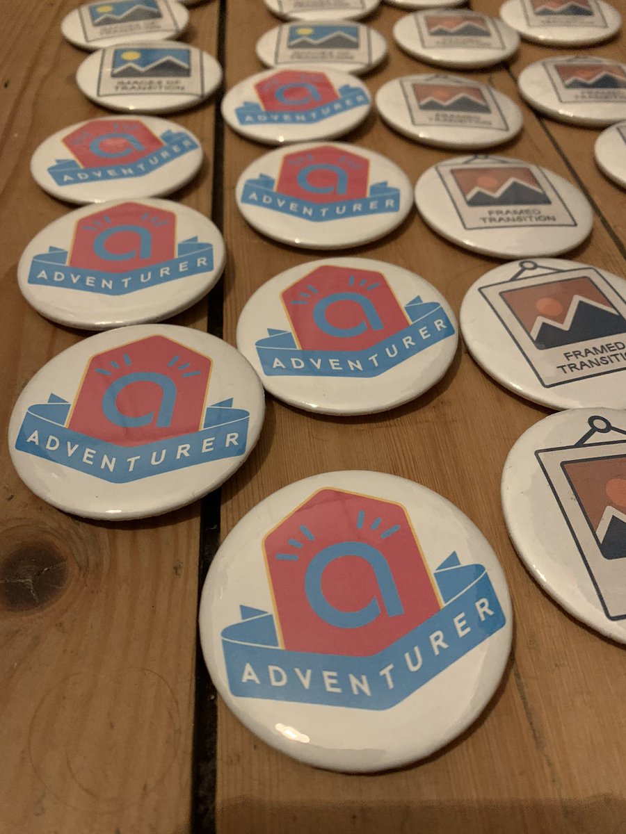 We made some badges for our <a href="/CuriousMindsNW/">Curious Minds</a> <a href="/Buzz_Bury/">Buzz</a> <a href="/CMMagicClub/">Magic Club</a> <a href="/henryiddon/">Henry Iddon</a> #blackpoolcityoflearning young photographers #bubbleup sessions #Blackpool