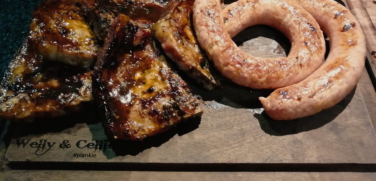 Cellie_ThisIsMe's tweet image. @WellyOom's birthday celebrations #plankie style 🔥 @JuniperStLounge