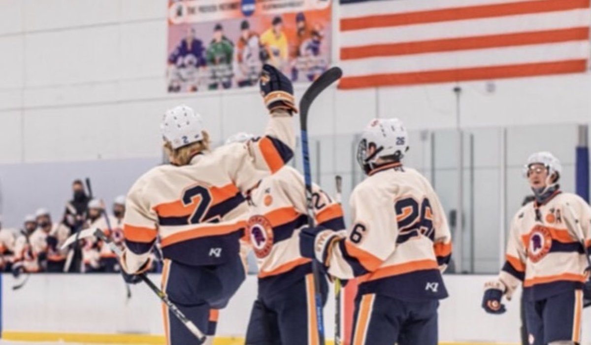 negenerals's tweet photo. Your @NA3HL @negenerals up 3-1 going into the second! 

🚨 Hat-trick for @asper_carson! 🚨

@baystatebobcats | #GensFamily https://t.co/S3ba9klGyG