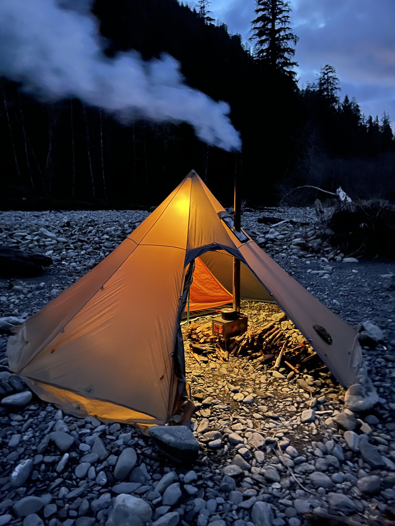 Luxe tent stove hot sale