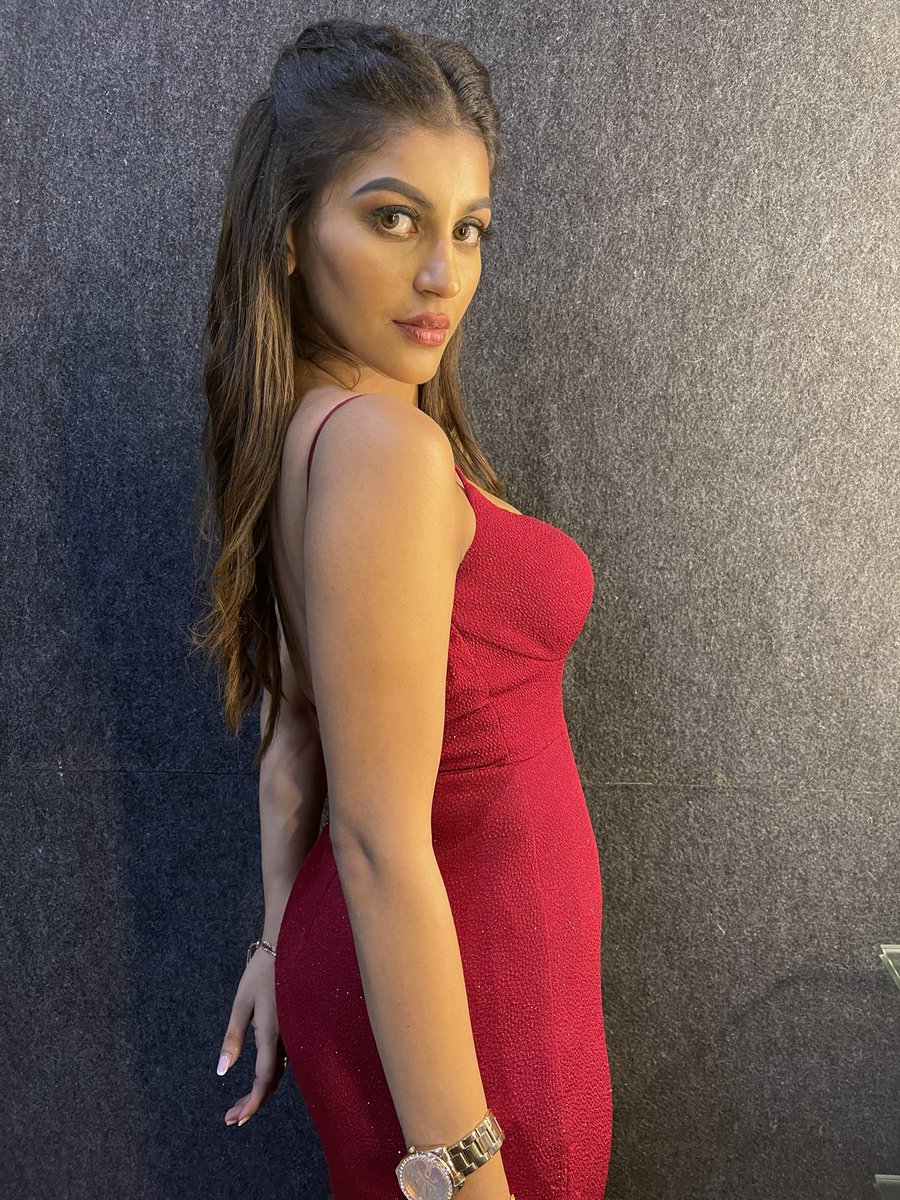 Yashika Anand tweet media