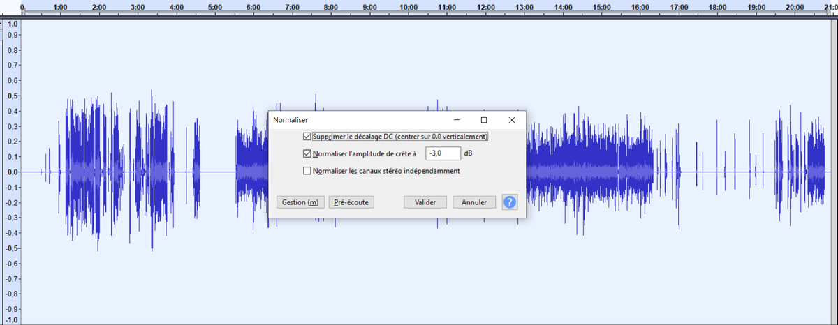 Et là, je compresse avec Audition et je remonte le niveau à -3db avec la fonction leveler d'Audacity.C'est déjà mieux, reste à tester à l'oreille et voir ce que ça donne sur une piste de 3h bien plus variée en amplitude… Là c'est pour l'exemple.