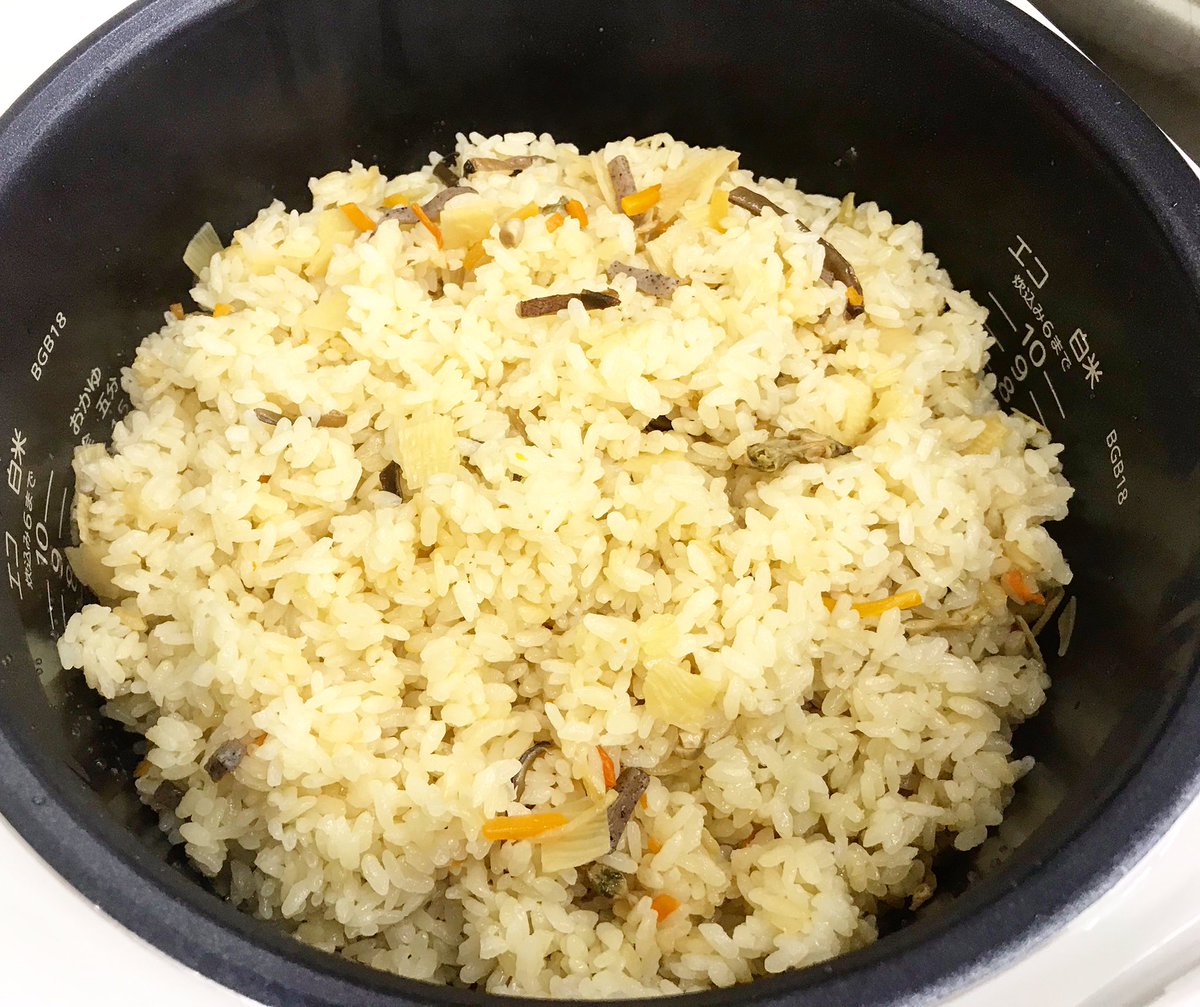 ポプラ山口南店 A Twitter ポプラ山口南店のみで販売しております炊き込みご飯の販売は26日までとなります 皆様のご来店をお待ちしております 松茸ごはん 松茸 あさりごはん あさり お弁当 弁当 コンビニ弁当 炊き込みご飯 ポプ弁 ポプラ山口南店 ポプラ山口南店 A Twitter ポプラ山口南店のみで販売しております炊き込みご飯の販売は26日までとなります 皆様のご来店をお待ちしております 松茸ごはん 松茸 あさりごはん あさり お弁当 弁当 コンビニ弁当 炊き込みご飯 ポプ弁 ポプラ山口南店