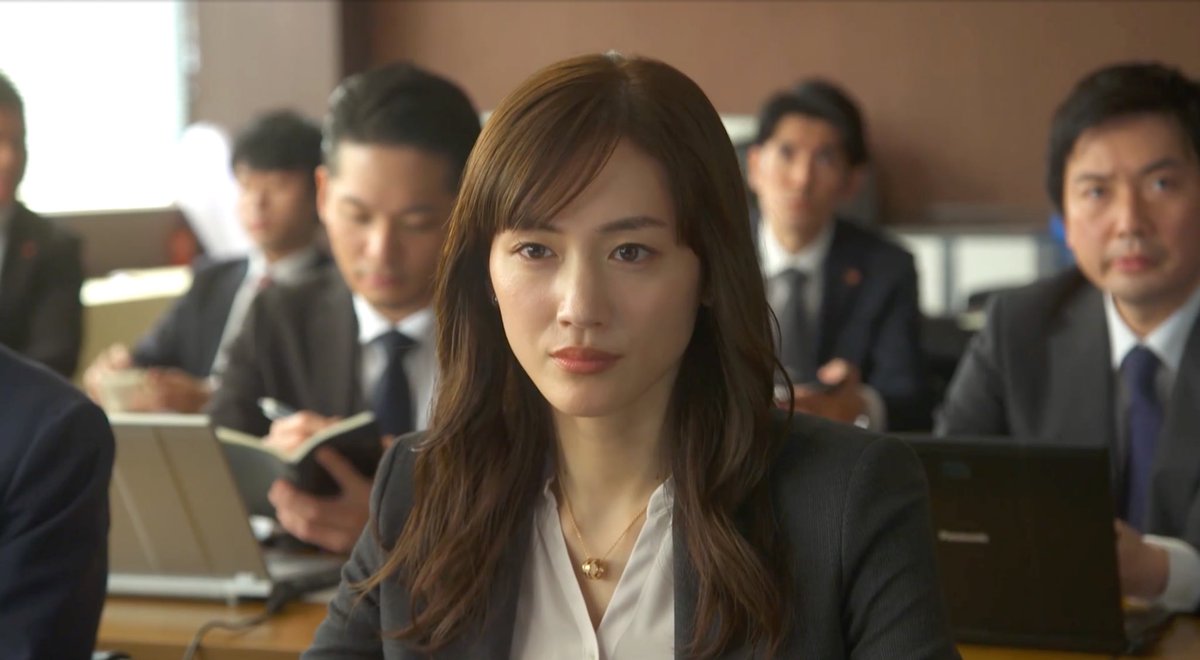 入れ替わって中身は男なのに 彩子よりもメイクして服も整えるから 前より綺麗になっちゃってる 笑 にしても綾瀬はるかちゃん可愛いな 天国と地獄