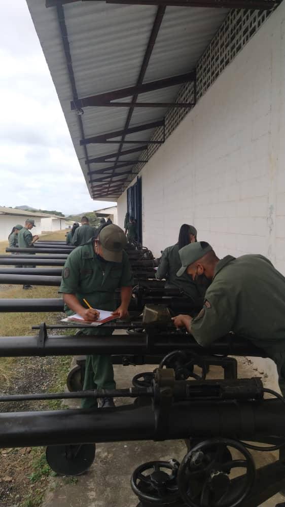 Artillería del Ejército Bolivariano de Venezuela - Página 14 EsgULfqXIAI3TvD?format=jpg&name=medium
