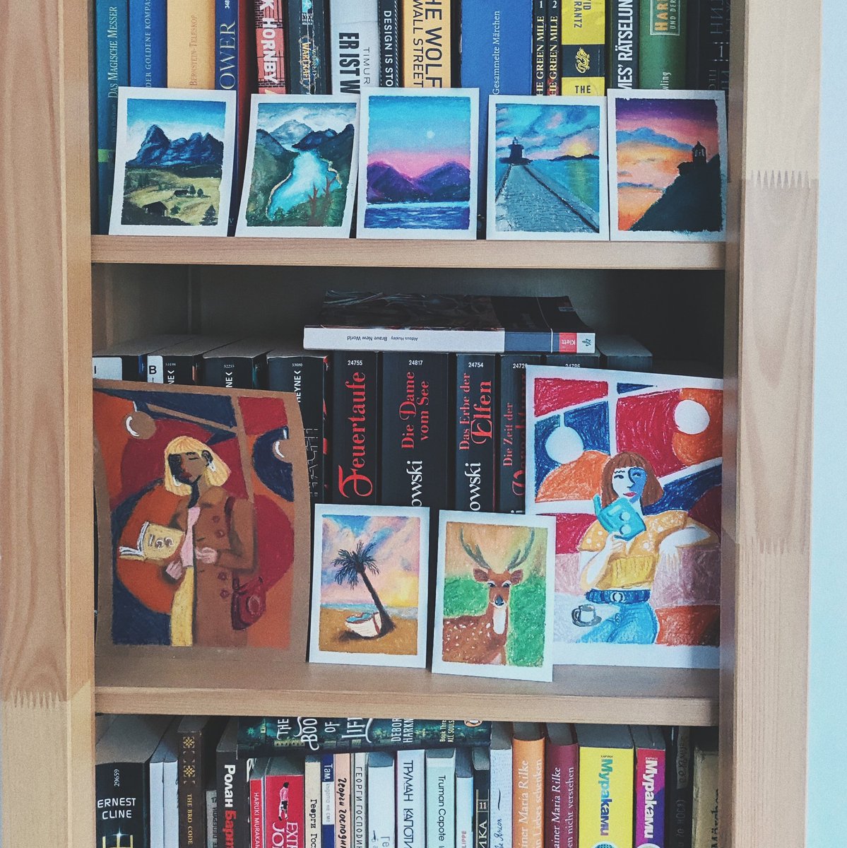 Cvi__D's tweet photo. Bookshelfing art, memories and experiments.

#illustration #artshare #bookshelf #pastelaesthetic https://t.co/iLb7SExRey