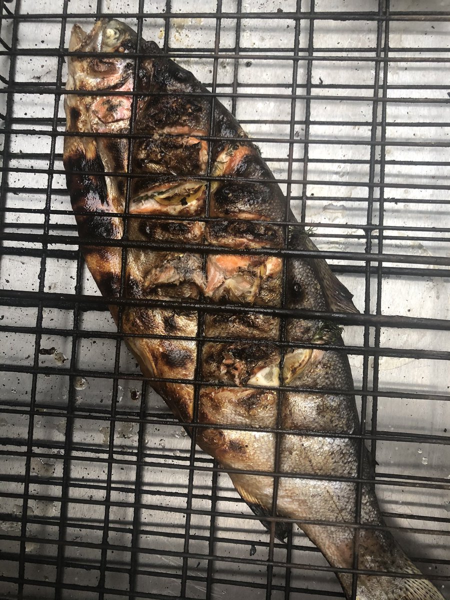 chrishofmeyr's tweet photo. Franschhoek rainbow trout over the coals with a king prawn peri-peri starter. #ratemybraai https://t.co/ht2XF8zTdI