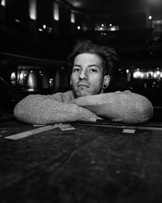 A thread of josh dun.(A thread to make Tyler stans swerve and please josh stans)