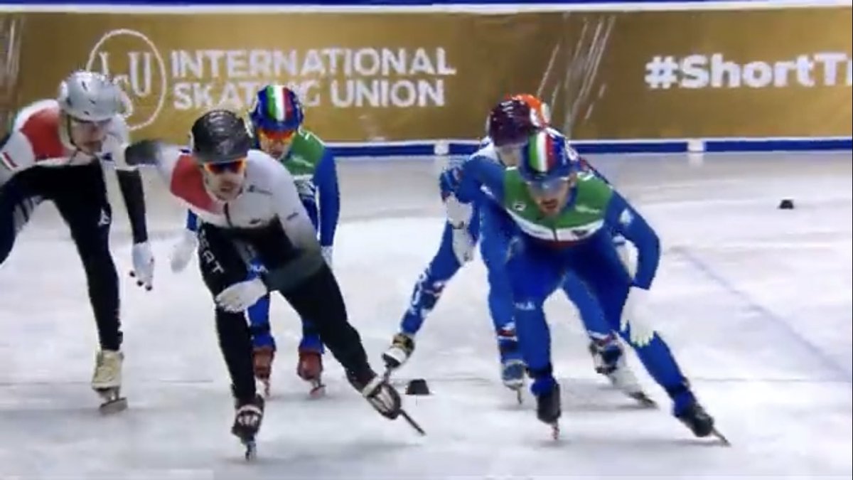 abuongi's tweet photo. #Ghiaccio #ShortTrack L’Italia, agli Europei di #Danzica, dopo l’argento nella classifica generale, sale sul podio con entrambe le staffette: d’argento gli uomini, di bronzo le donne!
#ShortTrackSkating #Gdansk https://t.co/6A36Wf1DdL