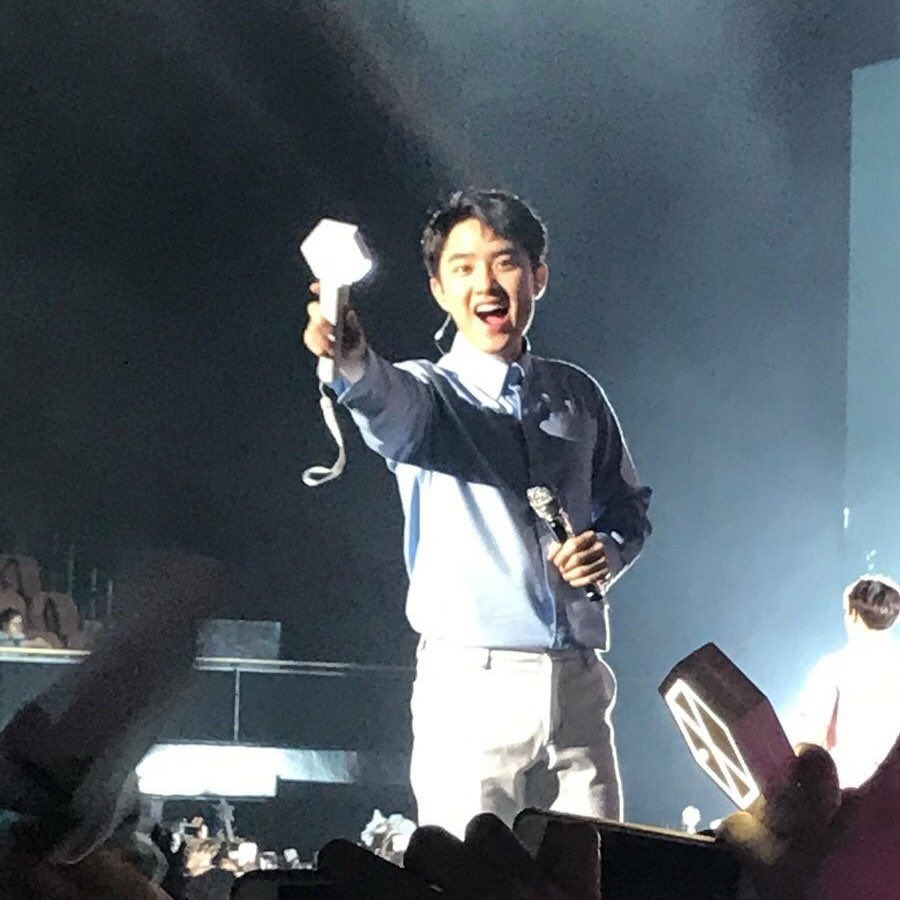 #우리경수_전역했디오
#어서오소_도경수_기다렸소
#DOHminationEraBegin
#PrinceKyungsooReturns 
경수야 사랑해 ••• ♥♥♥