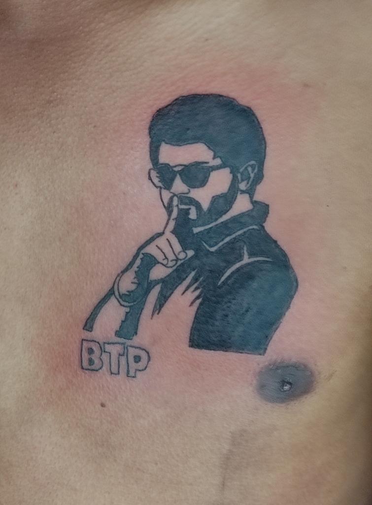 From Tonsure To Tattoo: Some Of The Most Bizarre Things Done By Fans To  Express Their Love For South Superstars Rajinikanth And Thalapathy Vijay