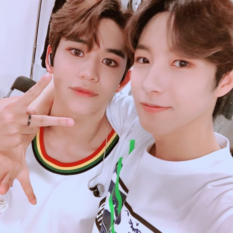 huanglonjwine's tweet photo. HAPPY BIRTHDAY LUCAS GEE 🥳

#AsepDay https://t.co/1GvQpuqCeH