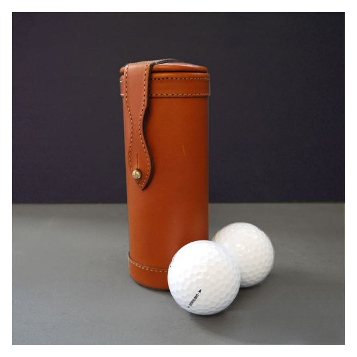 leather_kenya's tweet photo. A great gift for your friends and families who love playing golf

Perfect solution for quick access to golf balls and tees on the course

We can manufacture this and other bespoke leather products at wholesale prices

#LeatherManufacturers
#MadeInKenya
#Wholesale
#GolfBallHolder https://t.co/Ml2e64BLY0