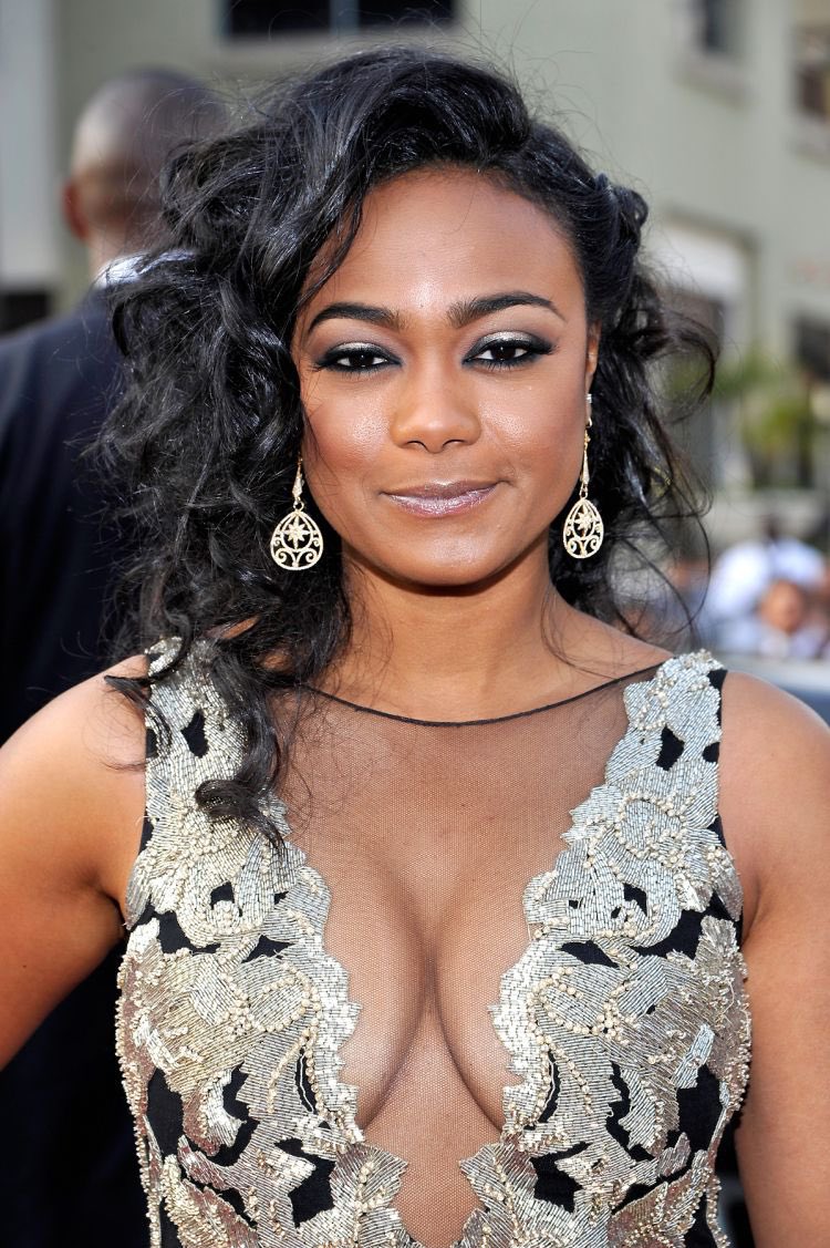 Happy birthday Tatyana Ali, 42! 