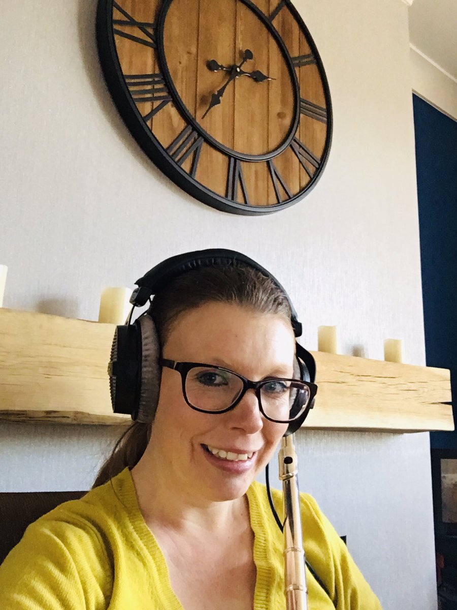 PymmJessica's tweet image. #Sunday #music #flute #composing