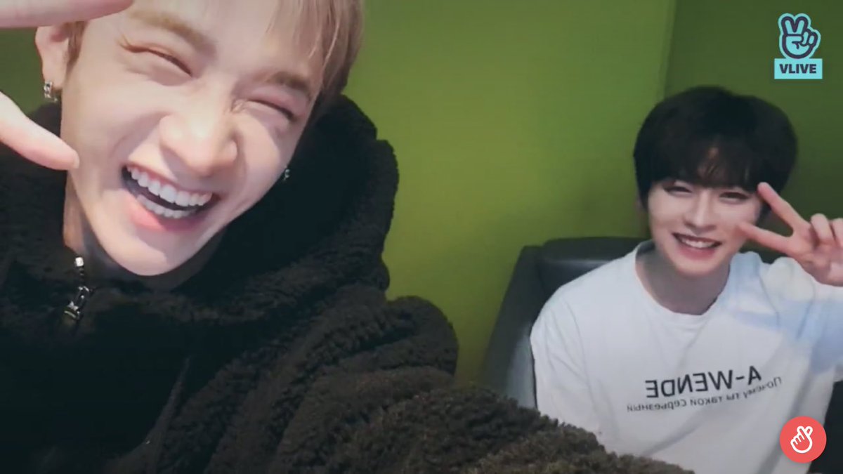 skz smiling (@smiley_skz) on Twitter photo 