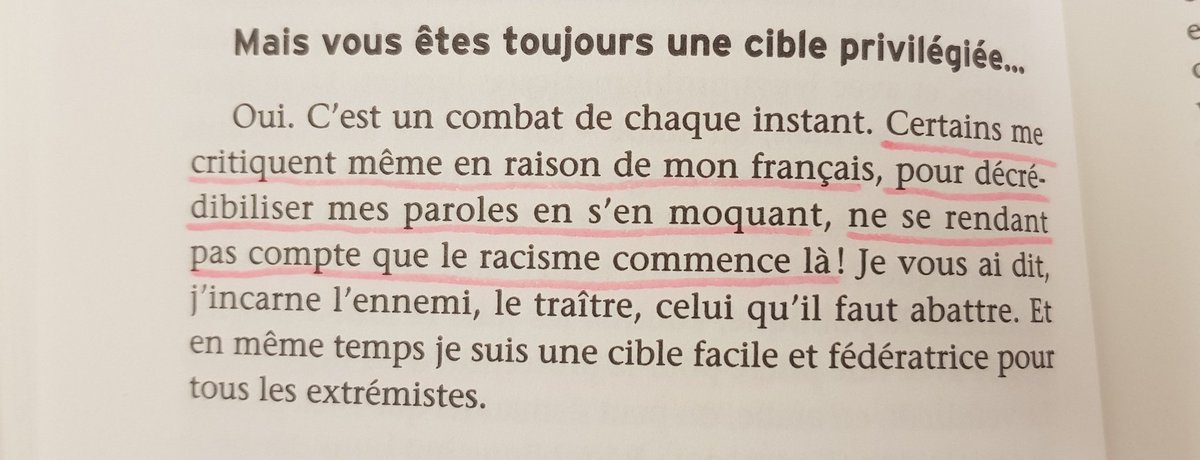 Rire des bafouilles Chalghoumesques est un racisme. Heureusement que les guignols de l'info n'existent plus, qu'est-ce que tu aurais pris! Esprit Charlie à géométrie variable? Où est passé la liberté humoristique? Retenez ça pour le dernier tweet...