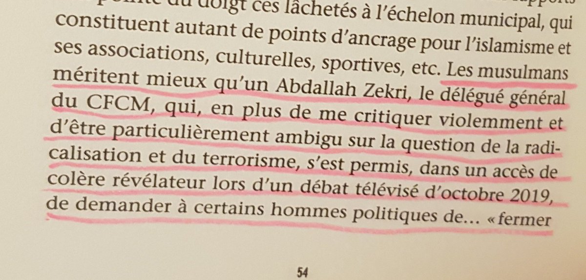 Puis vient le moment où Chalghoumi s'en prend au  @CfcmOfficiel en chargeant au passage Abdallah Zekri, en lui reprochant de ne pas avoir soutenu Mila!