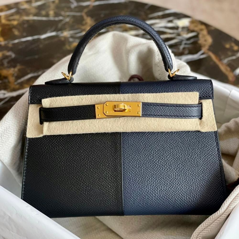 The French Hunter on X: Birkin HSS 25 Bleu Iris Ostrich GHW #hermes  #birkin #kelly #constance #handbags #luxury  / X