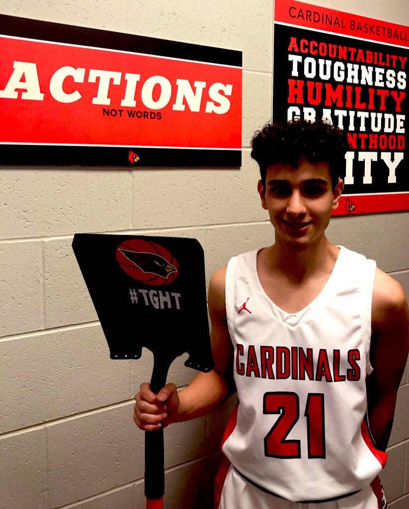 FarmingtonMBB's tweet photo. Happy Birthday to Senior Guard Omar Qedan! Omar is a great defender and an even better person! We are blessed to have you in our program! We hope you have an elite day!🏀🎂
#CardinalNation https://t.co/sxieQtWCL5