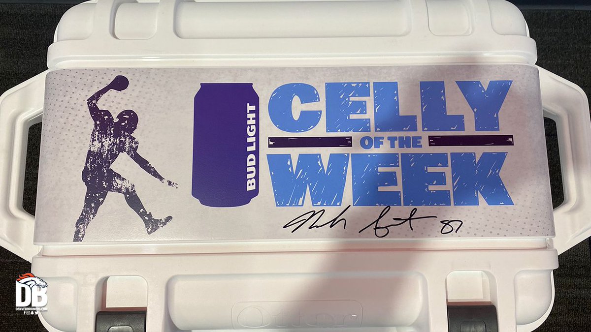 Broncos's tweet photo. RT for a chance to win this signed #BudLightCelly cooler!

@budlight | @nrfant https://t.co/OeoH7HC58P