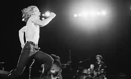 kristinejvilla_'s tweet photo. Happy Birthday Warren Zevon! 😍💖🎂👑
#WarrenZevon #WarrenZevonForever #Genius #ExcitableBoy #MrBadExample #WarrenWilliamZevon #HappyBirthday https://t.co/CqmH7faPh7
