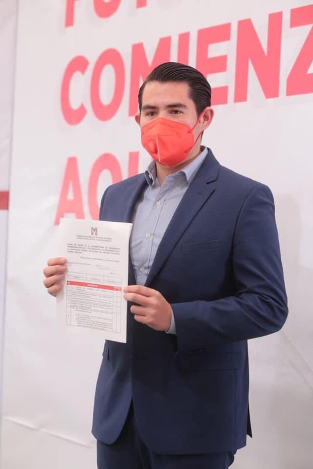 AbnerARojo's tweet photo. Les comparto que el día de ayer presente mí Prerregistro como aspirante a Diputado Federal por el distrito XXXVII con cabecera en Cuautitlán, Estado de México. 

#AR 🔴👊🏻 https://t.co/w4x0oEWizm
