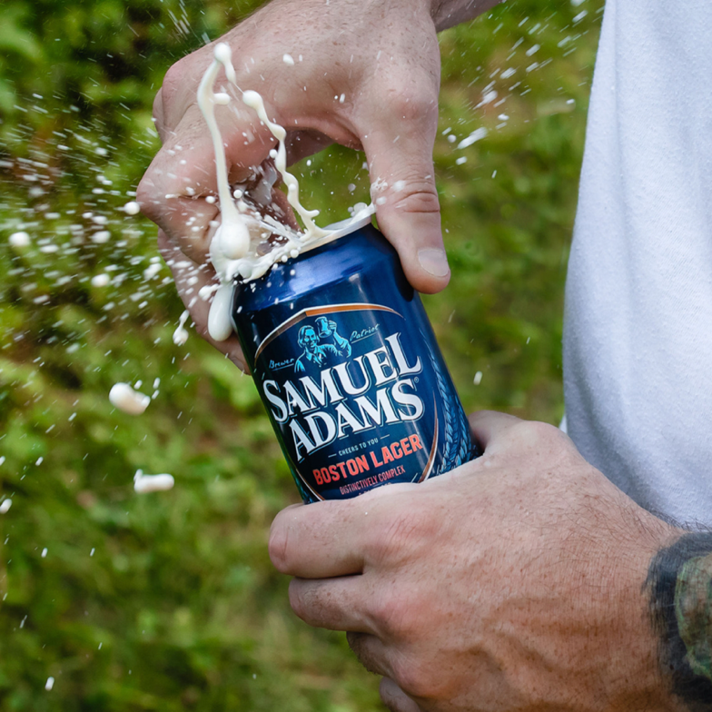SamuelAdamsBeer's tweet photo. It's #BeerCanAppreciationDay. Let's find a few to appreciate. #SamCan https://t.co/9D69GhvbGh