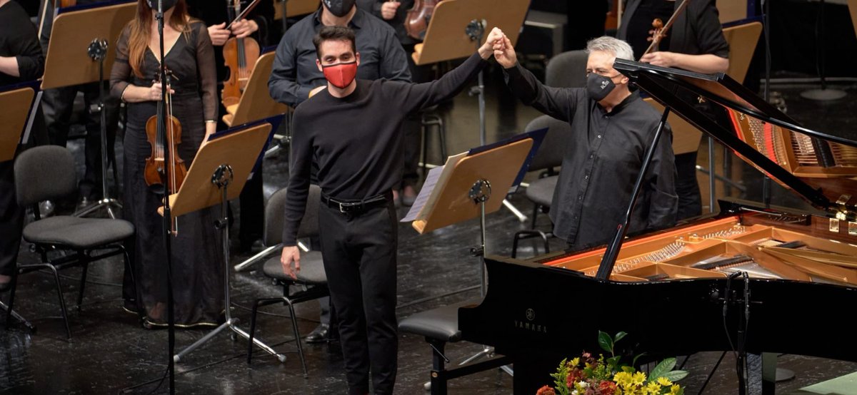 Cristóbal de Morales tweet media