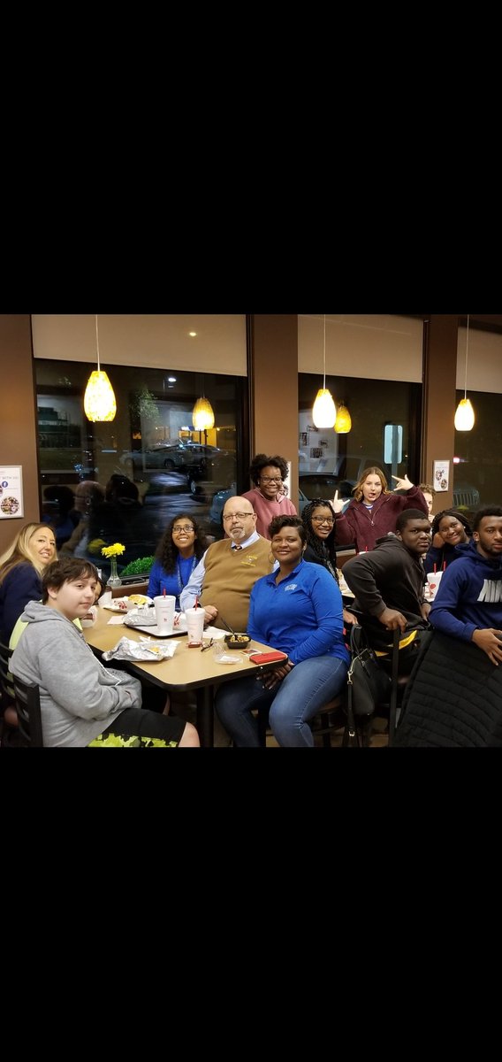 PapaSweets tweet media