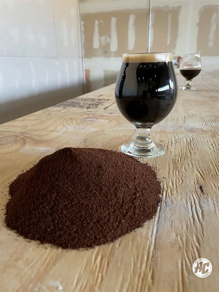 Coffee stout was brewed using locally sourced coffee and tons of roasted malt. We’ll be reviewing this beer on this week’s episode of Tuesday Beta Test. #craftbrewery #microbrewery #chesterfield #michiganbrewery #beer #craftbeer #michigancraftbeer #DrinkMIBeer #drinklocal #TBT