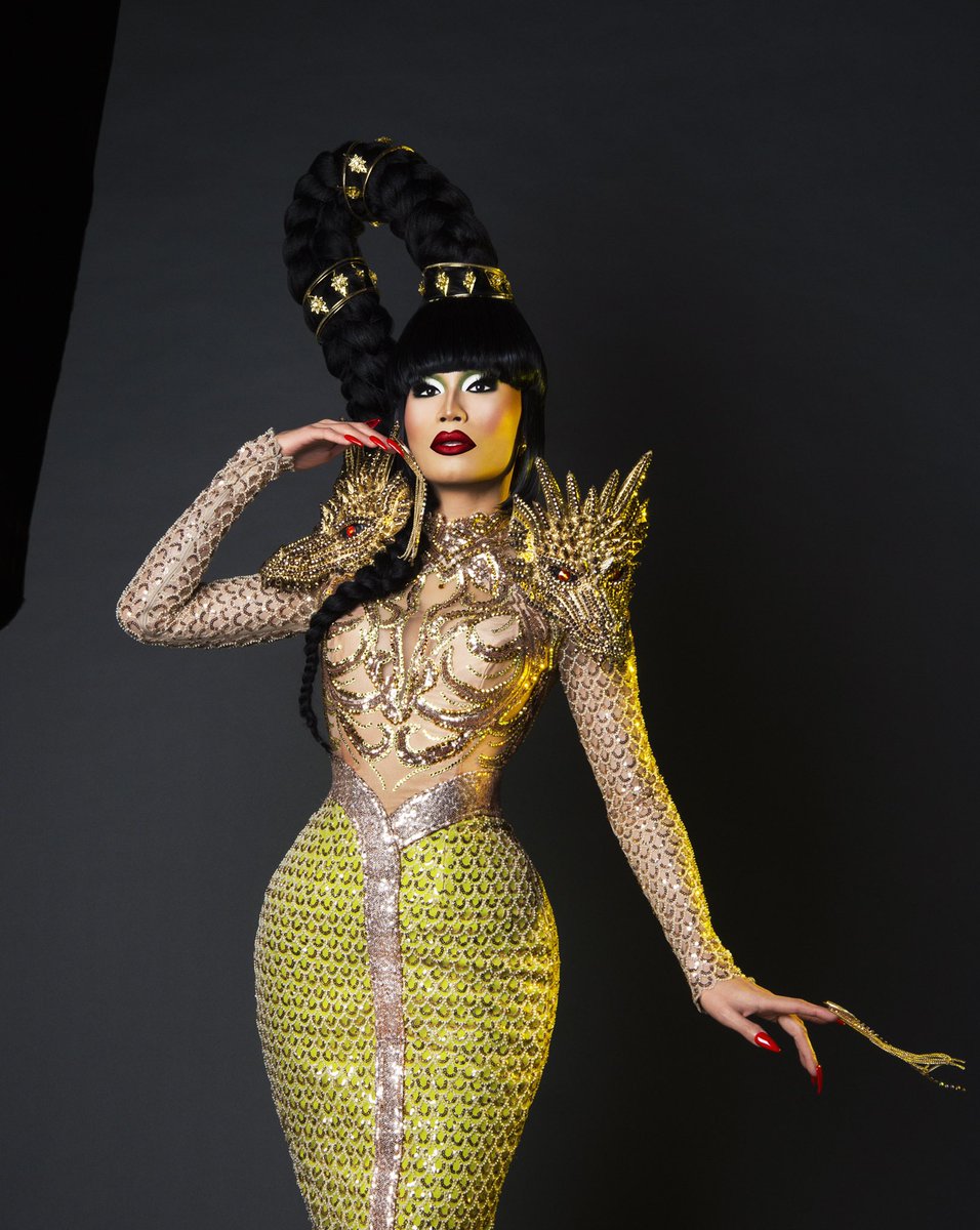 K. Hall on Twitter: "Trains for Days! Inspired by @BobMackie Fantasy Goddess of Asia @Barbie Doll 🐉 #DragRace… "