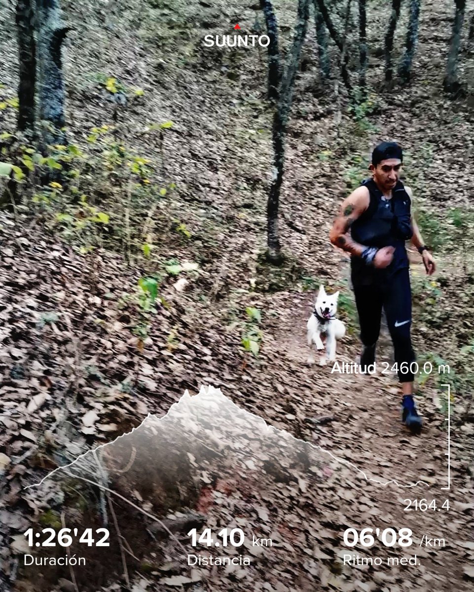LeconaAdrian's tweet photo. #suunto #Carreras de montaña #YoElegiCorrer #corrermeha #running #runner #runners #domingo #entrerunners https://t.co/Lsn1Ke9sl2