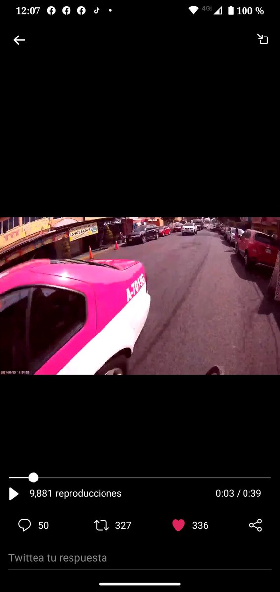 Alex31371166's tweet photo. @REN_EGADO @andreslajous @supercivicosmx @BicireporteraDF @BiciRobos_SOSmx @ivy_cleta @ferfisfer @fchiguil Si es ese es un Jetta clásico tipo taxi A-7015G has la denuncia hermano , que bueno que traías camara y ahora sí lo que prosigue bro sigues vivo y eso fue intento de homicidio y has que lo pague y caro 
Ahora sí #ssp_cdmx , #C_5  busquenlo para que se haga cargo de los daños https://t.co/avy0K4yUdD