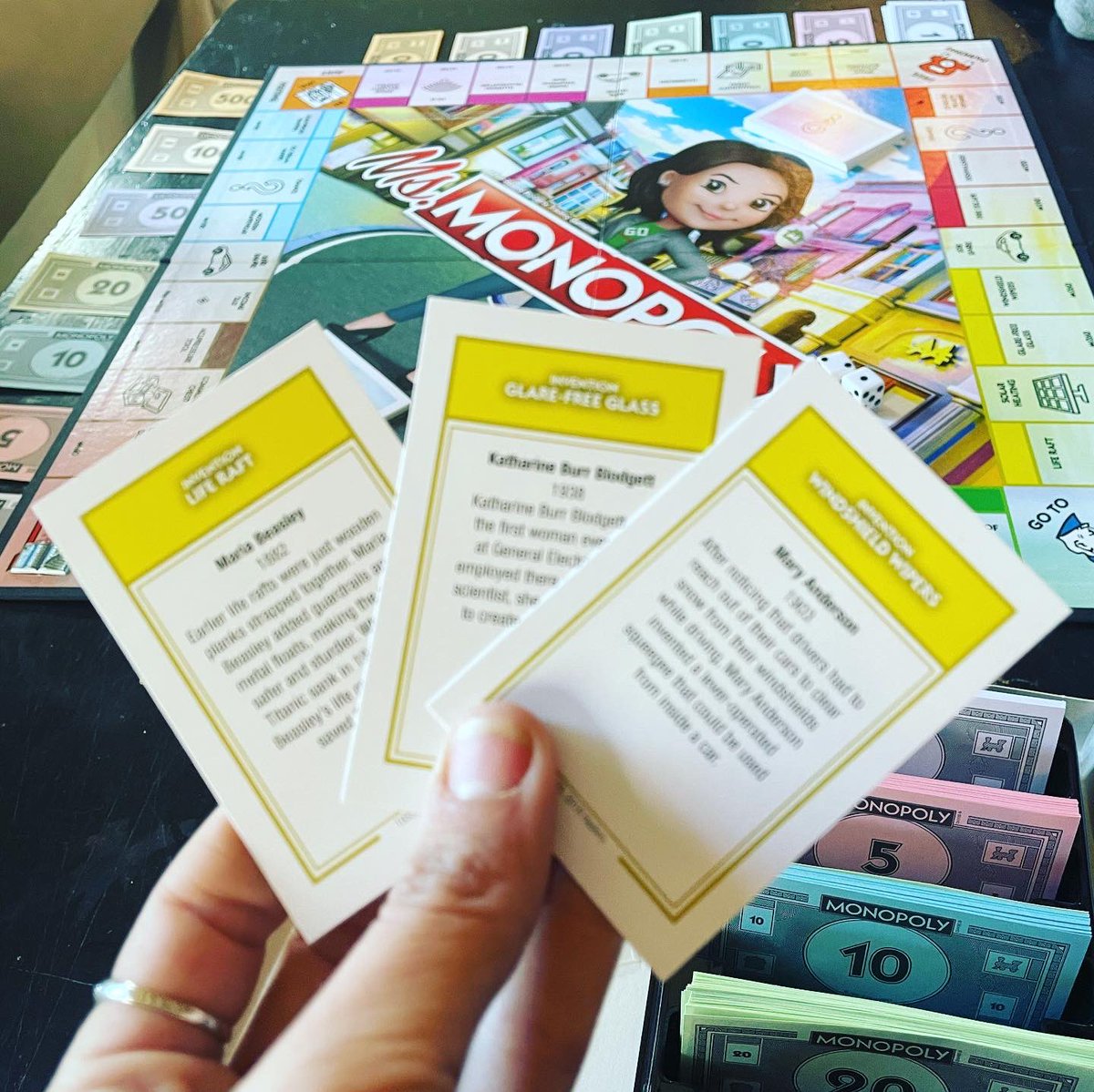 HerstoryR's tweet photo. Sunday funday with the family๐ค๐ฉ๐ปโ๐ผ๐ฉ
#msmonopoly #herstory https://t.co/FOpsx2knam