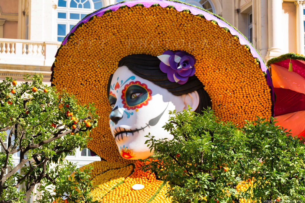 Des souvenirs du monde d'avant avec la <a href="/fete_du_citron/">Fête du Citron</a> à #menton sur la #cotedazurfrance
On a hate de vous retrouver !
<a href="/OTC_MRM/">Office de Tourisme Menton Riviera & Merveilles</a> <a href="/villedementon/">Ville de Menton</a> #feteducitron <a href="/VisitCotedazur/">Côte d'Azur France</a>
#CotedAzurFrance #cotedazur #frenchriviera #carnaval #explorefrance #francemagique #MentonRivieraMerveilles